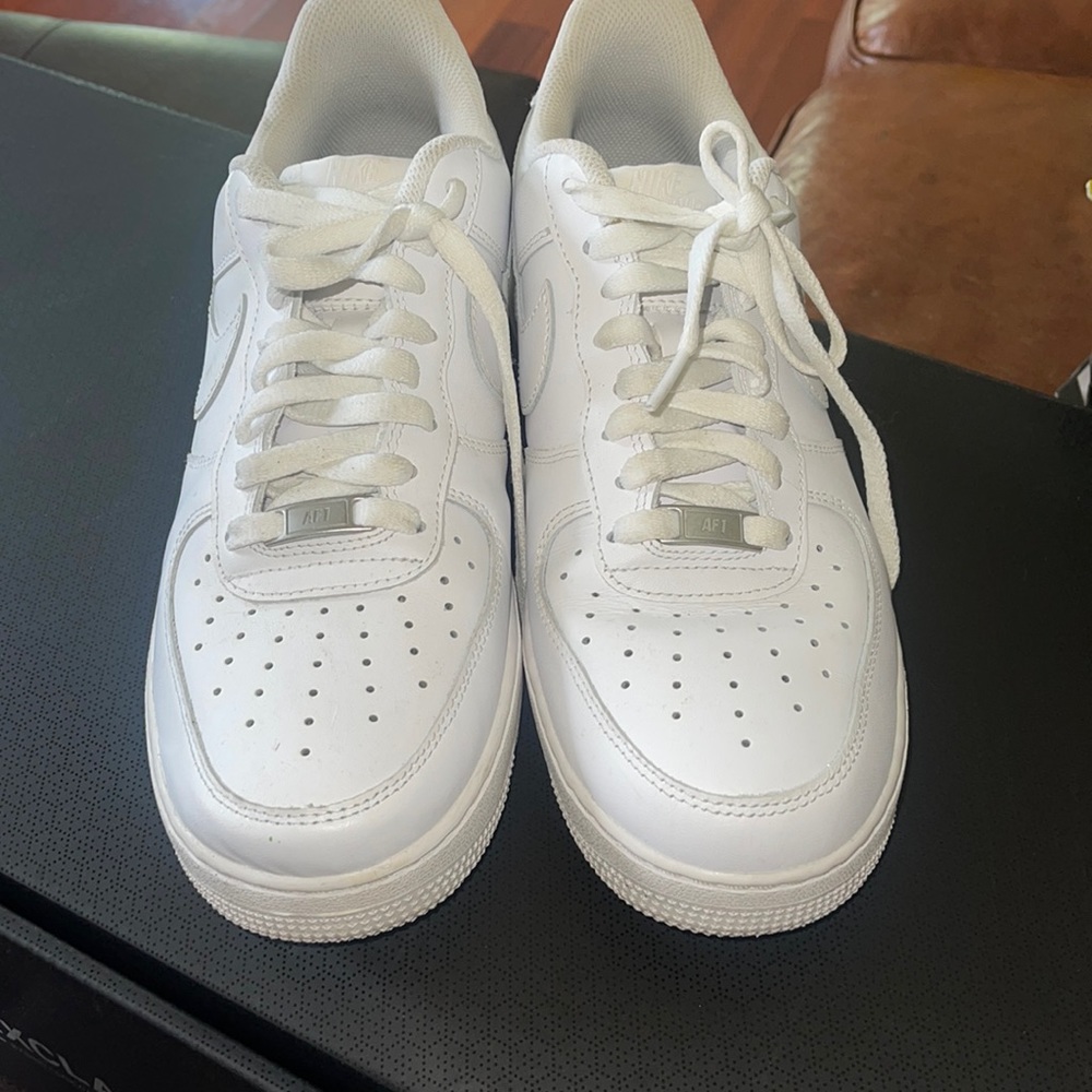 Nike Air Force 1 07